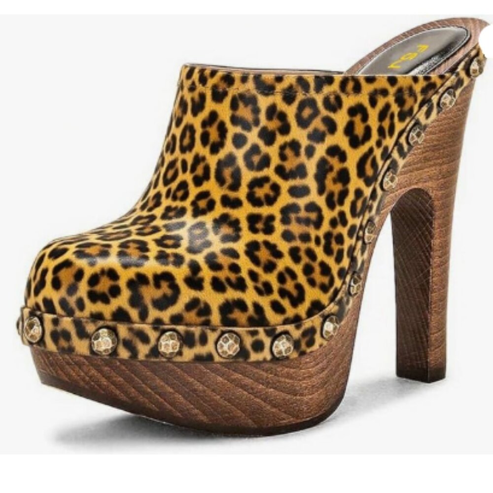 FSJ Leopard Print Platform Clog Mules in Tan and Brown
